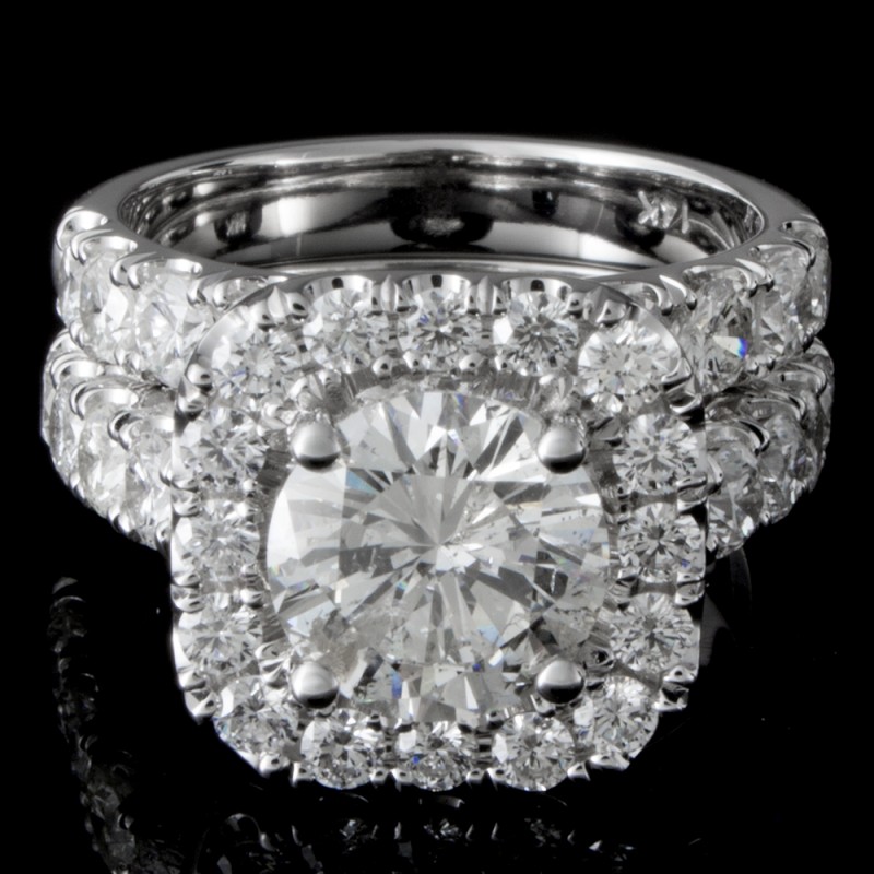 4.40 CTWT Round Cut Diamond Custom Wedding Set