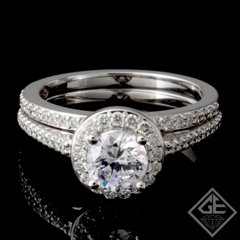 Ladies Diamond Bridal set Ring with 0.50 carat Round brilliant cut side diamonds.