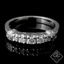 Ladies Diamond Matching Wedding Band with 0.35 carat Round Brilliant cut side diamonds