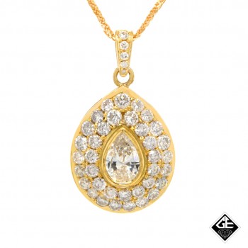 18k Yellow Gold 1.84cts Pear Shape Dangling Diamond Pendant